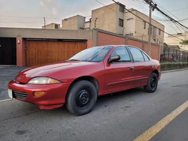 Vehículo en venta Chevrolet Cavalier VL en G & T Automotriz en la Molina - Lima - Perú